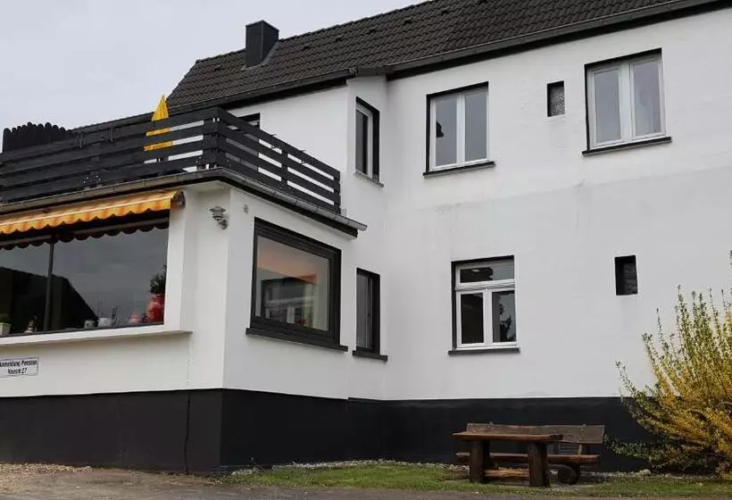 Retkeilymaja Eifelblümchen