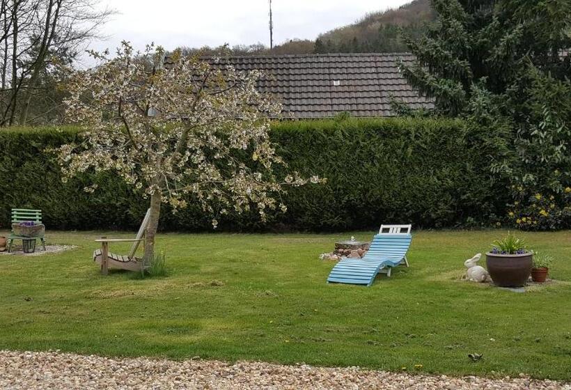 فندق صغير Eifelblümchen