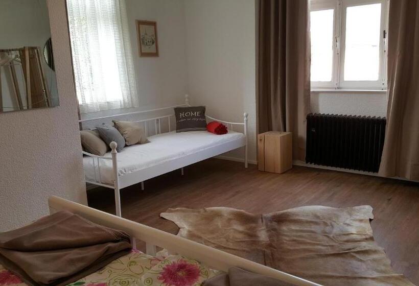 فندق صغير Eifelblümchen