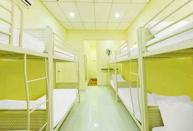 Hotelli Spot On 90163 Kpfb Roomstay 2   Hostel