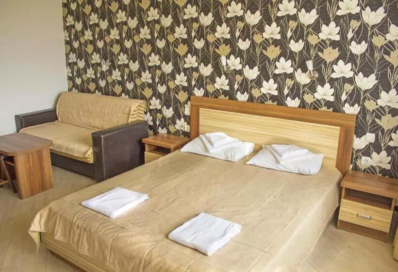 ペンション Complex Chayka Guest House