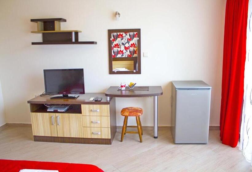 פנסיון Complex Chayka Guest House