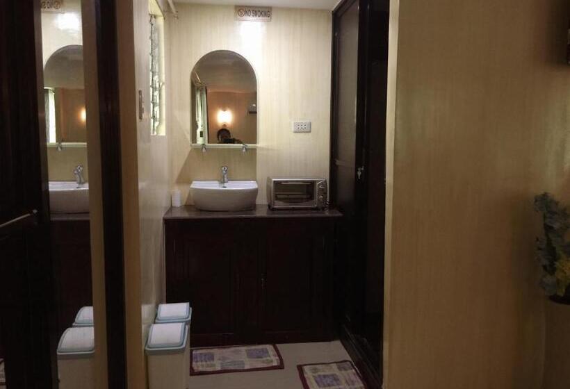 פנסיון Pitaya Native Guest House