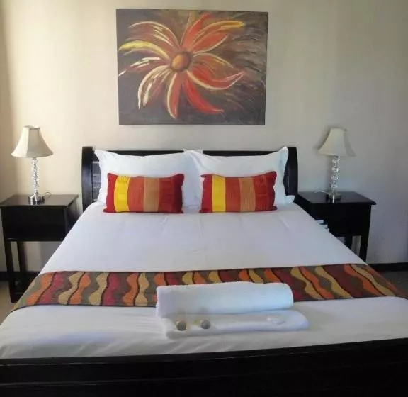 پانسیون Fusion House B&b And Conference Venue Solar Powered