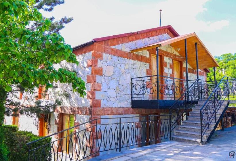 پانسیون Getap