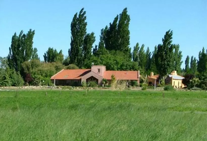 Retkeilymaja Posada Los Mimbres