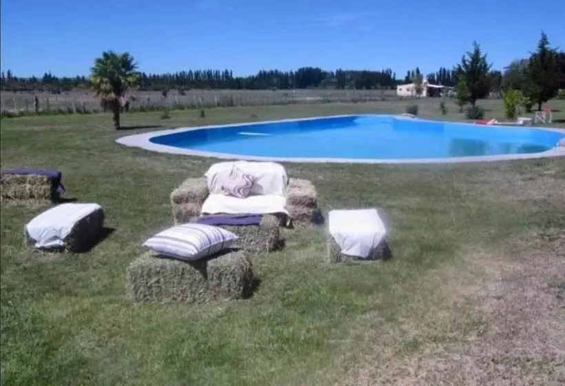 Retkeilymaja Posada Los Mimbres