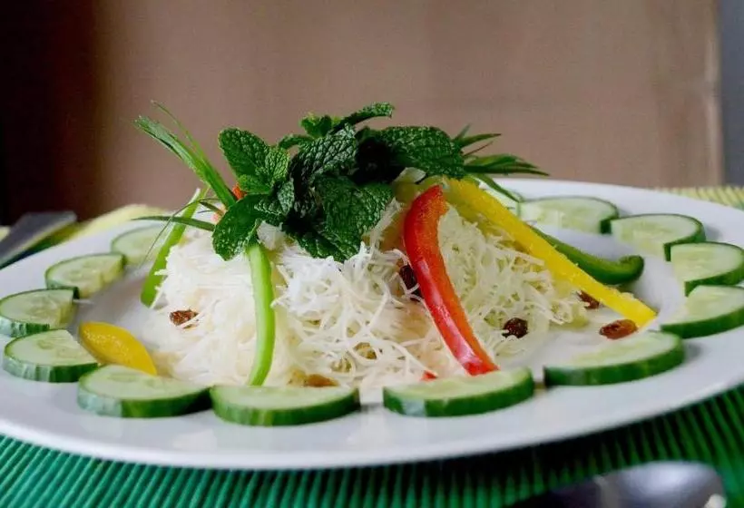 ホテル Sir Johns Bungalow