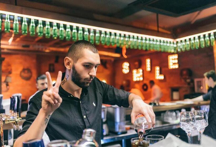 Пансион C Guest House