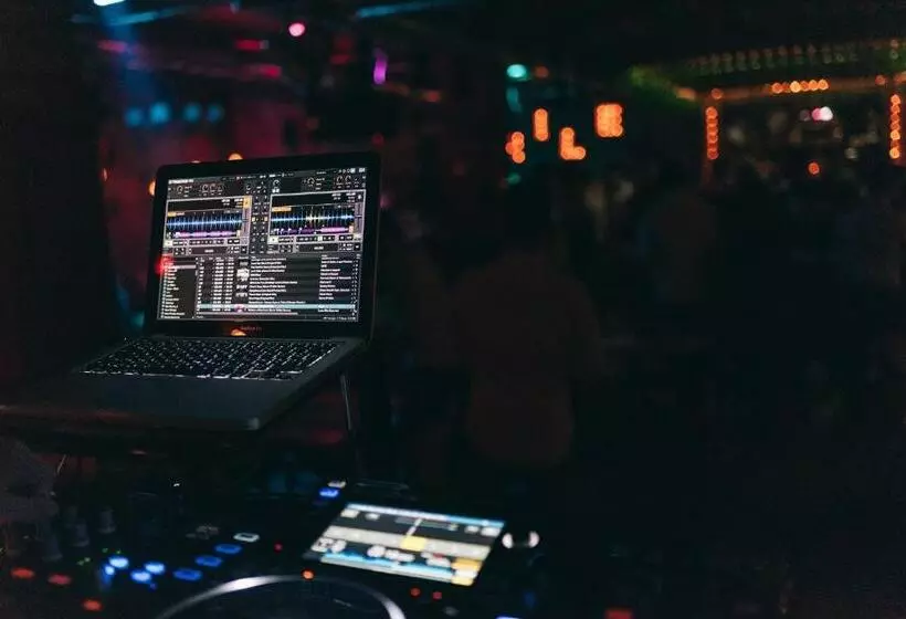 Majatalo C Guest House