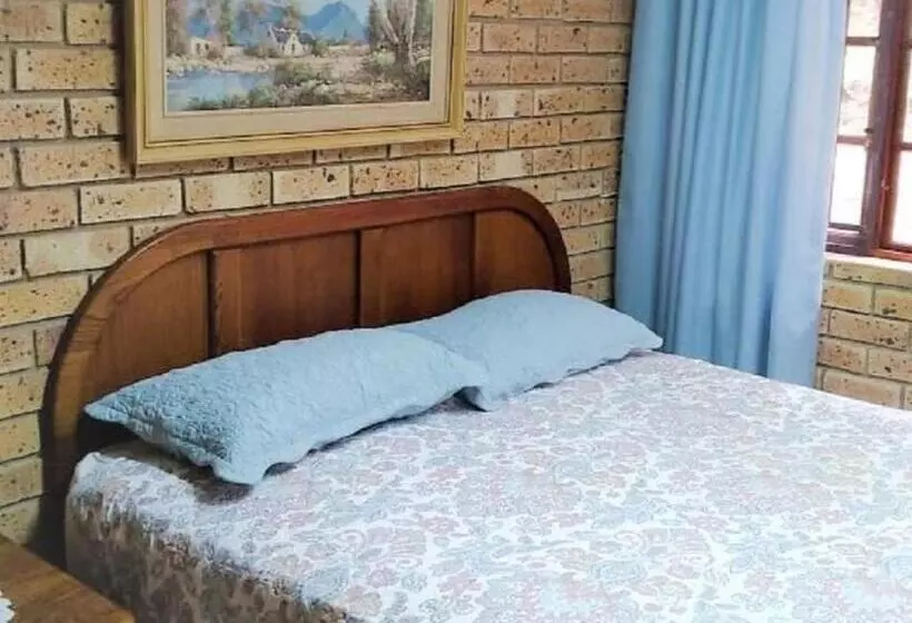 Majatalo Xanadu Guest House