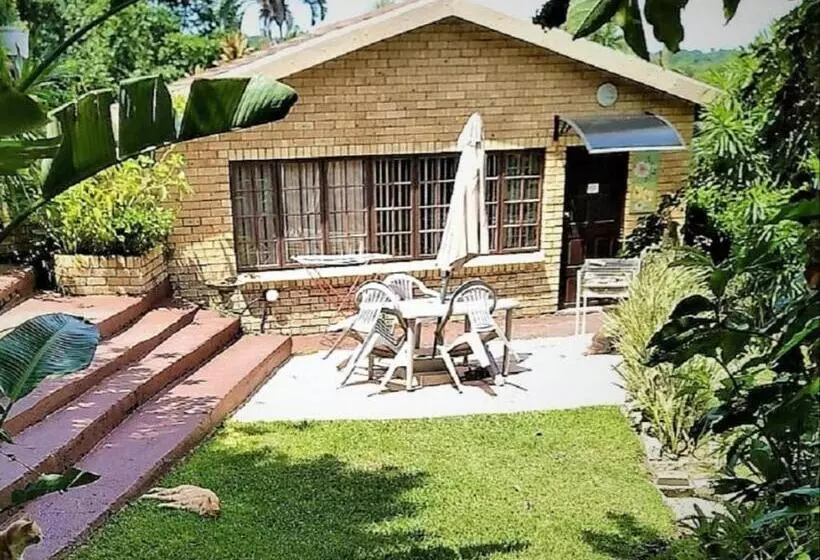 Majatalo Xanadu Guest House