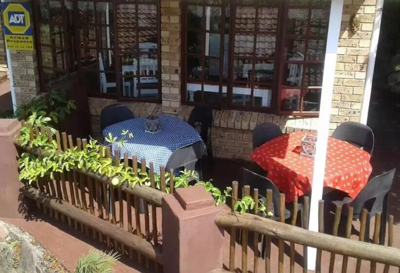 Majatalo Xanadu Guest House