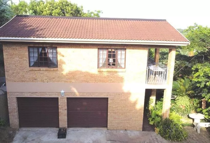 Majatalo Xanadu Guest House