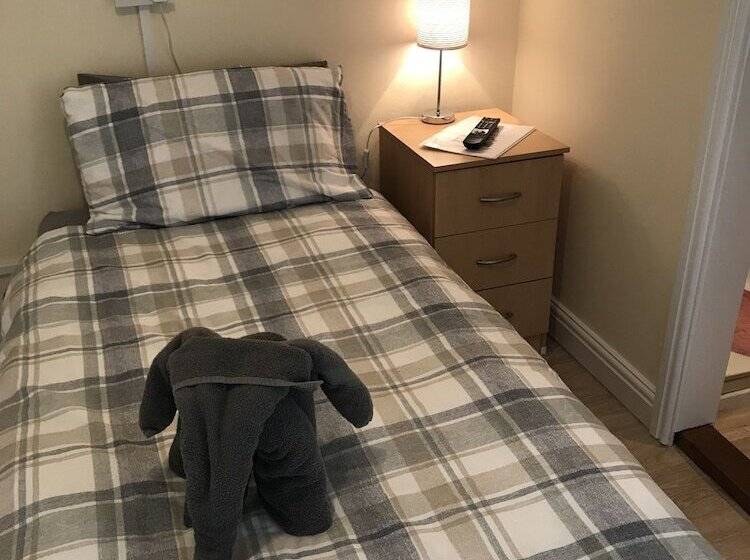 فندق صغير Black Bull Inn