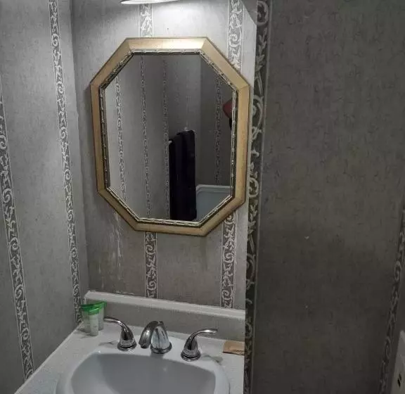 Retkeilymaja The King George Inn