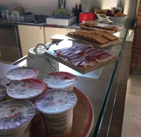 ホテル Agriturismo Quattro Pini