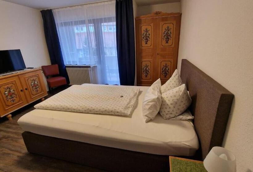 بنسيون Gästehaus Meng