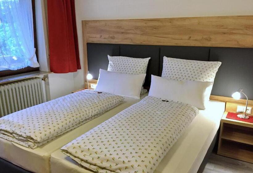 Pensão Gästehaus Meng