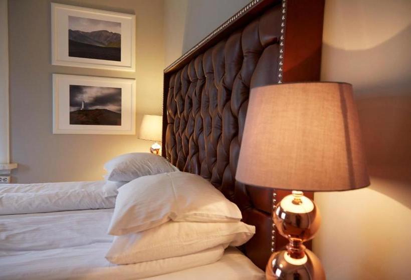 پانسیون Guesthouse Akurinn