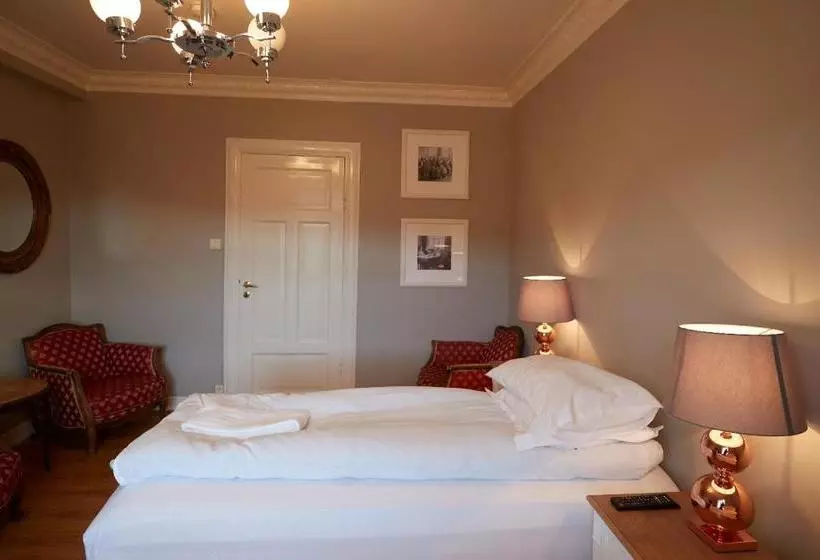 Pension Guesthouse Akurinn