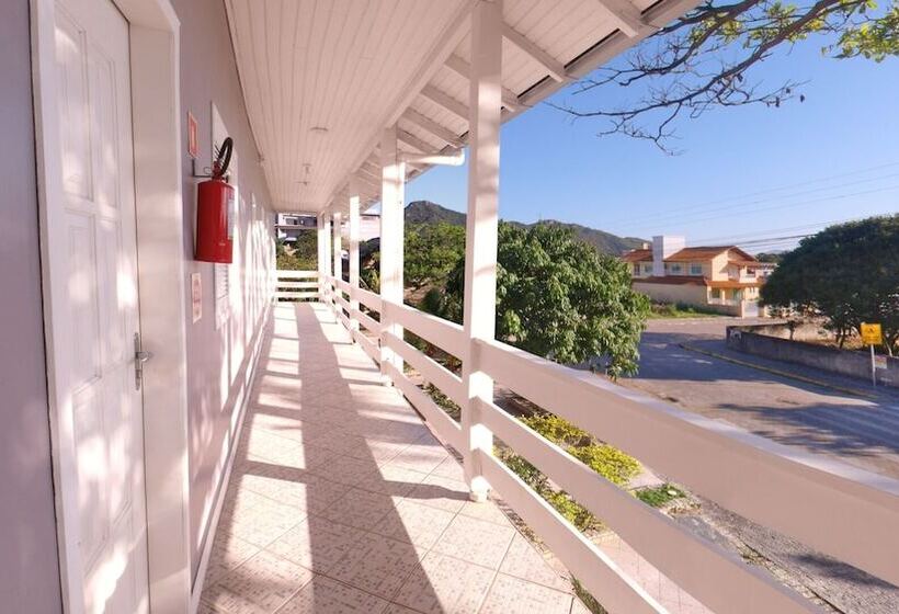 پانسیون Pousada Ilha Do Mar Bombinhas