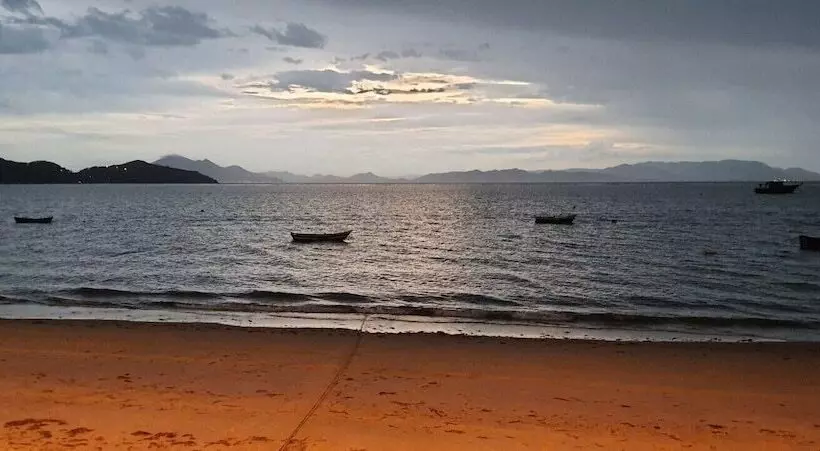 ペンション Pousada Ilha Do Mar Bombinhas