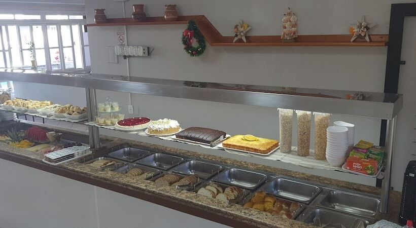 پانسیون Pousada Ilha Do Mar Bombinhas