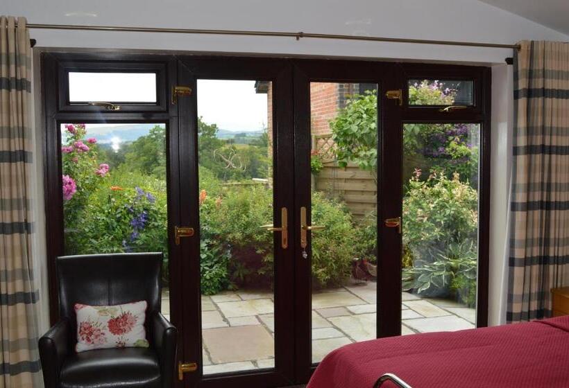 Smithfield Farm Bed & Breakfast