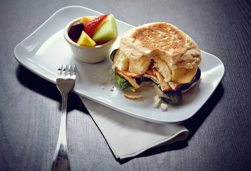 호텔 Courtyard By Marriott Atlanta Buckhead