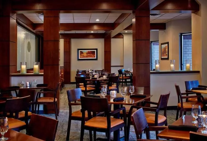 ホテル Courtyard By Marriott Bloomington Mall Of America