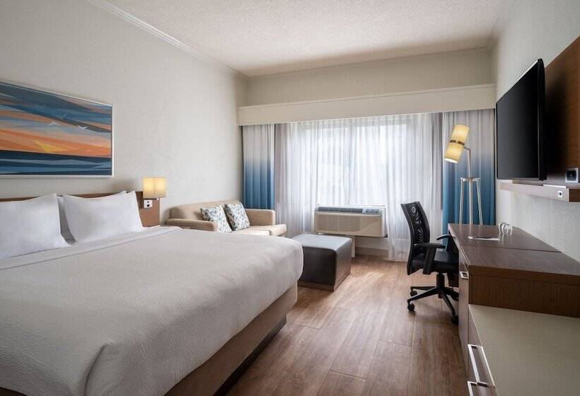 فندق Courtyard By Marriott   Naples