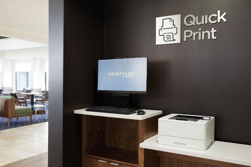 ホテル Courtyard By Marriott St. Louis Downtown West