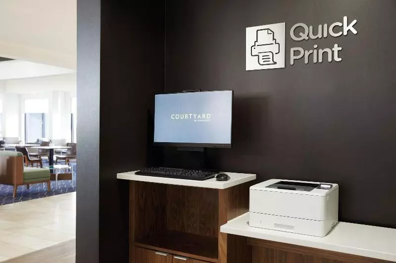 فندق Courtyard By Marriott St. Louis Downtown West