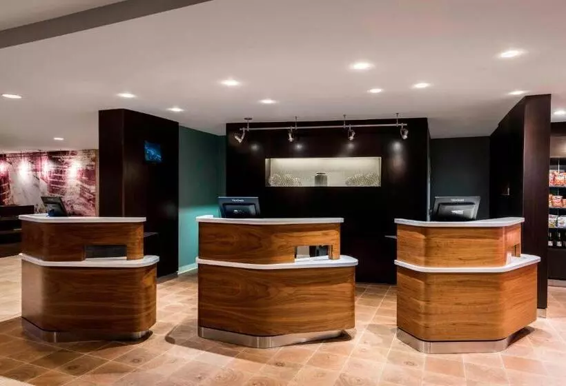 호텔 Courtyard Chicago O'hare