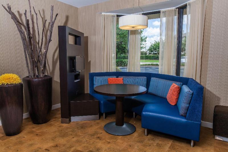 فندق Courtyard By Marriott Florence