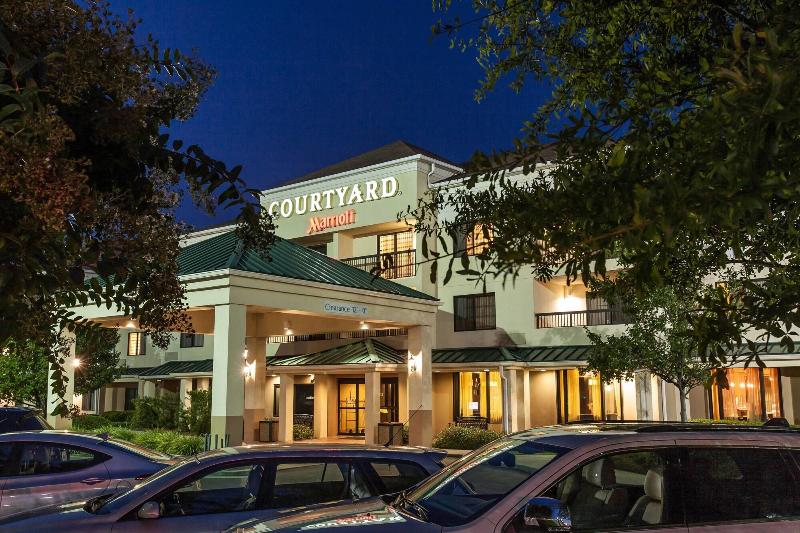 فندق Courtyard By Marriott Florence