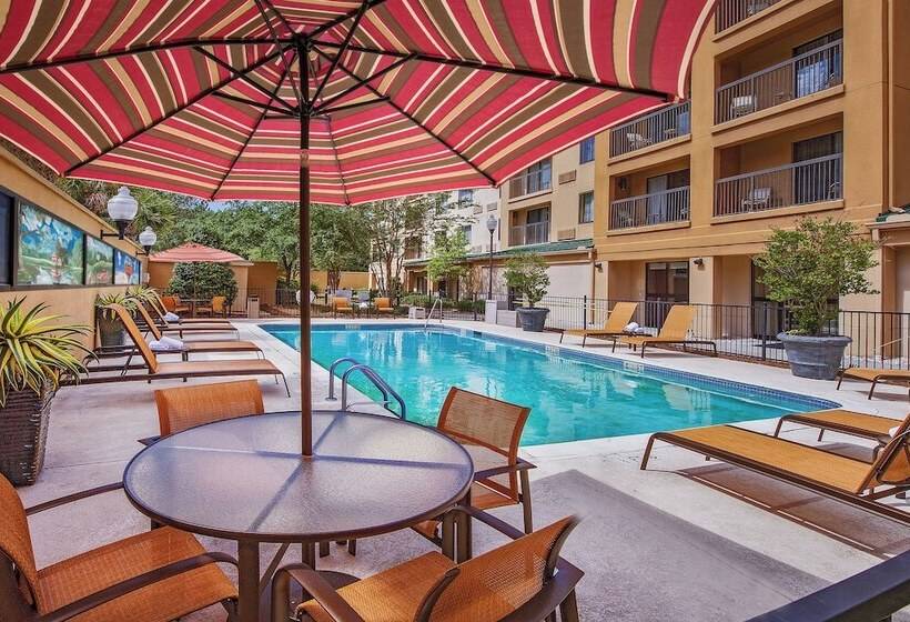 فندق Courtyard By Marriott North Charleston Airport Coliseum