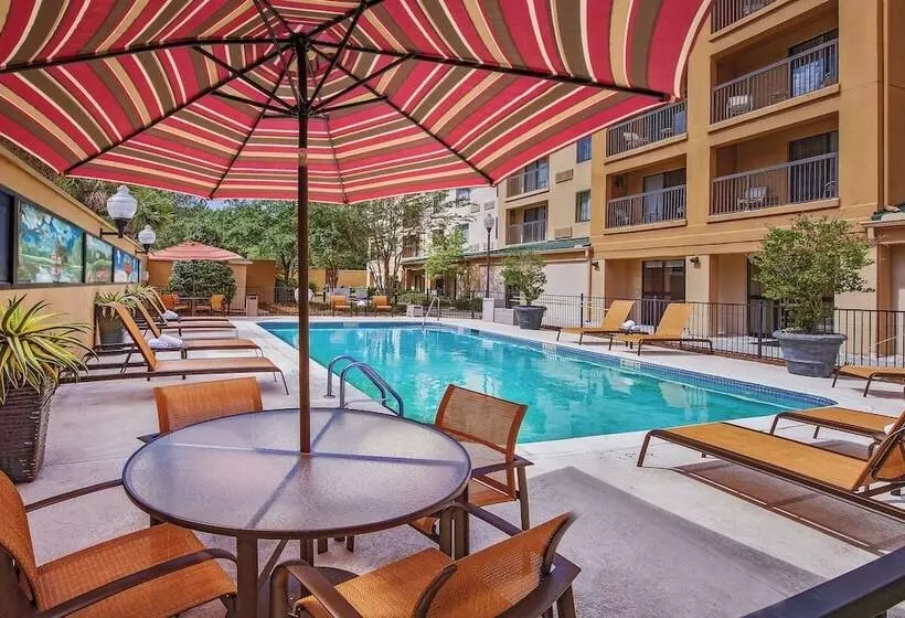 בית מלון כפרי Courtyard By Marriott North Charleston Airport Coliseum