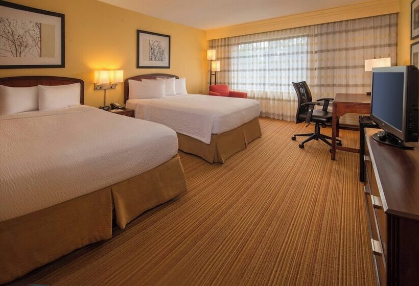 فندق Courtyard By Marriott North Charleston Airport Coliseum