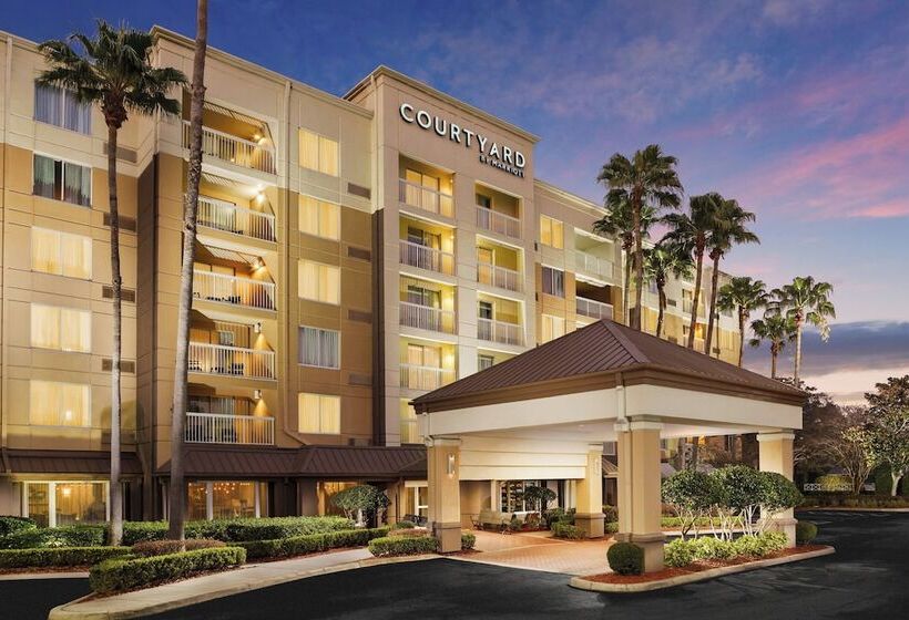فندق Courtyard By Marriott Orlando Downtown