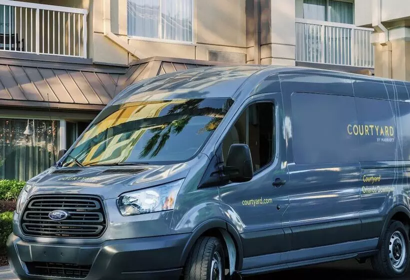 Отель Courtyard By Marriott Orlando Downtown