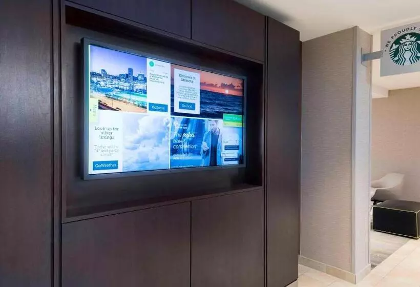 فندق Courtyard Sarasota Bradenton Airport