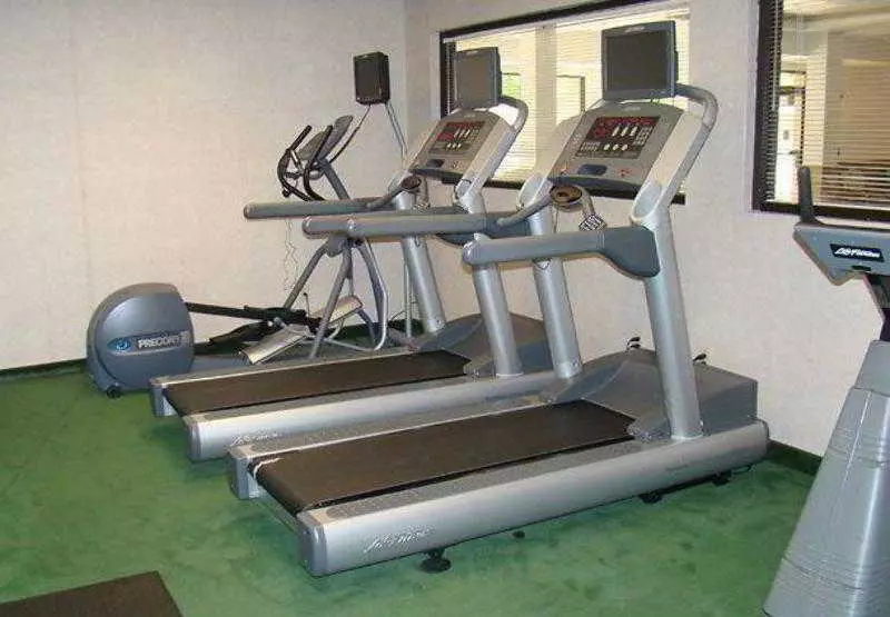 هتل Courtyard Tampa Brandon