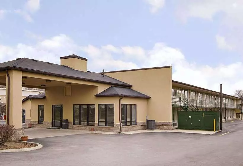 호텔 Days Inn By Wyndham White House