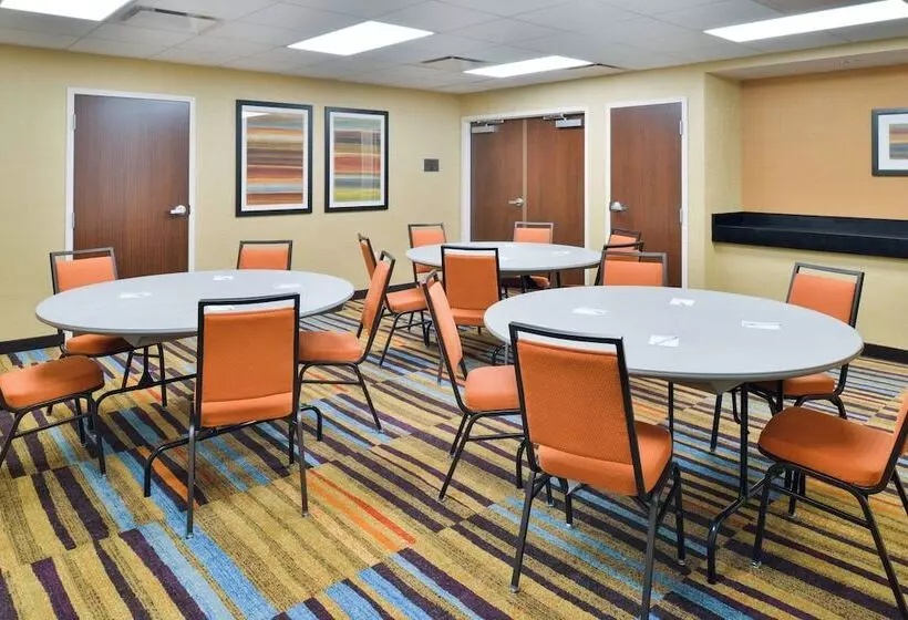 ホテル Fairfield Inn And Suites By Marriott Rochester West/greece