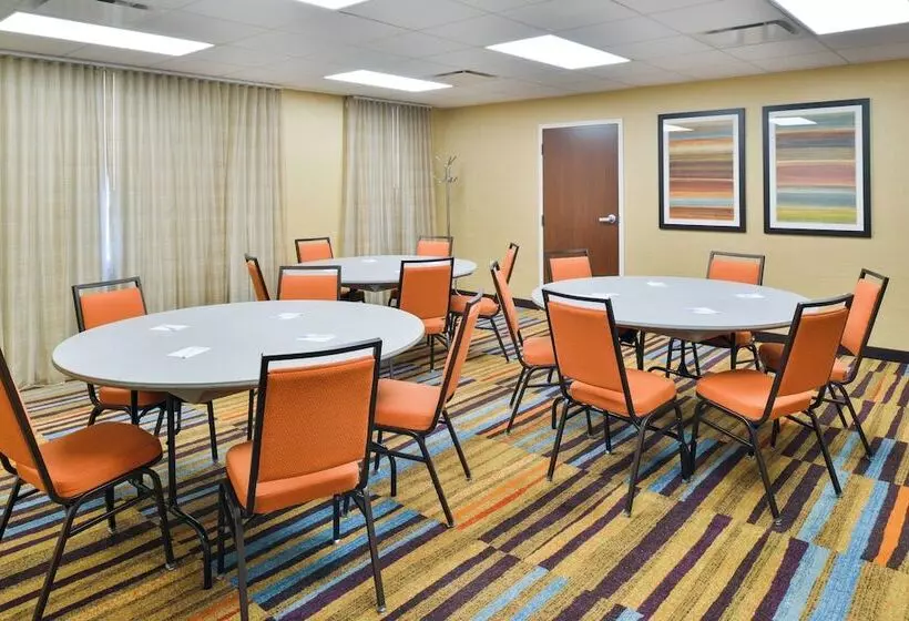 ホテル Fairfield Inn And Suites By Marriott Rochester West/greece