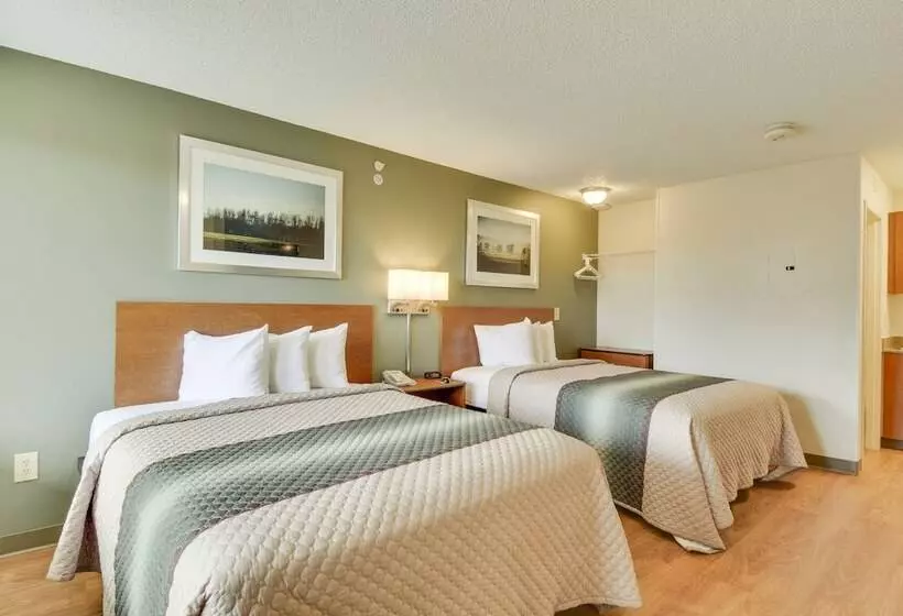 Hotel Hometowne Studios By Red Roof Austin