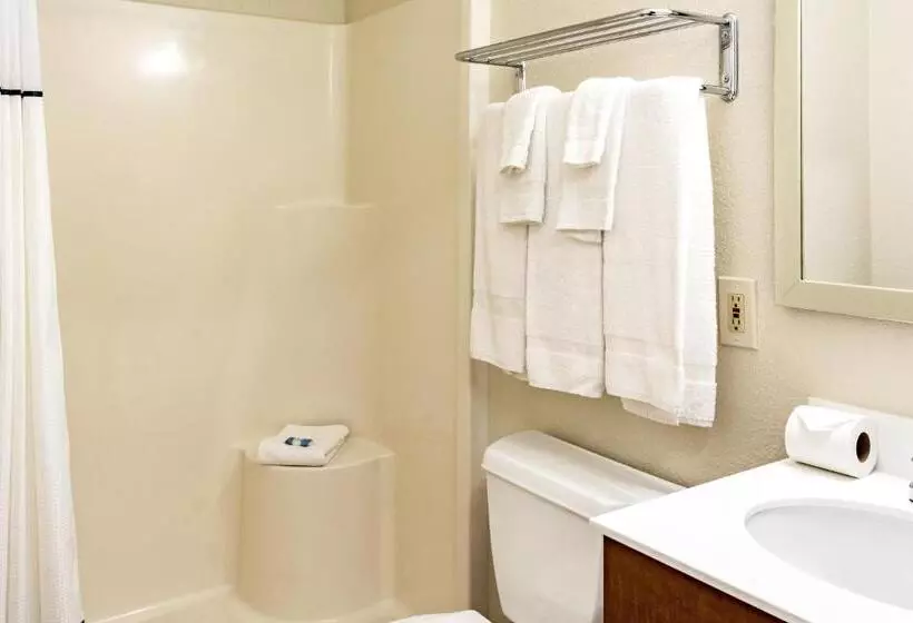 هتل Hometowne Studios By Red Roof Eugene   Springfield