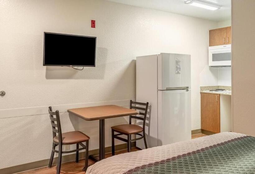 فندق Hometowne Studios By Red Roof Eugene   Springfield